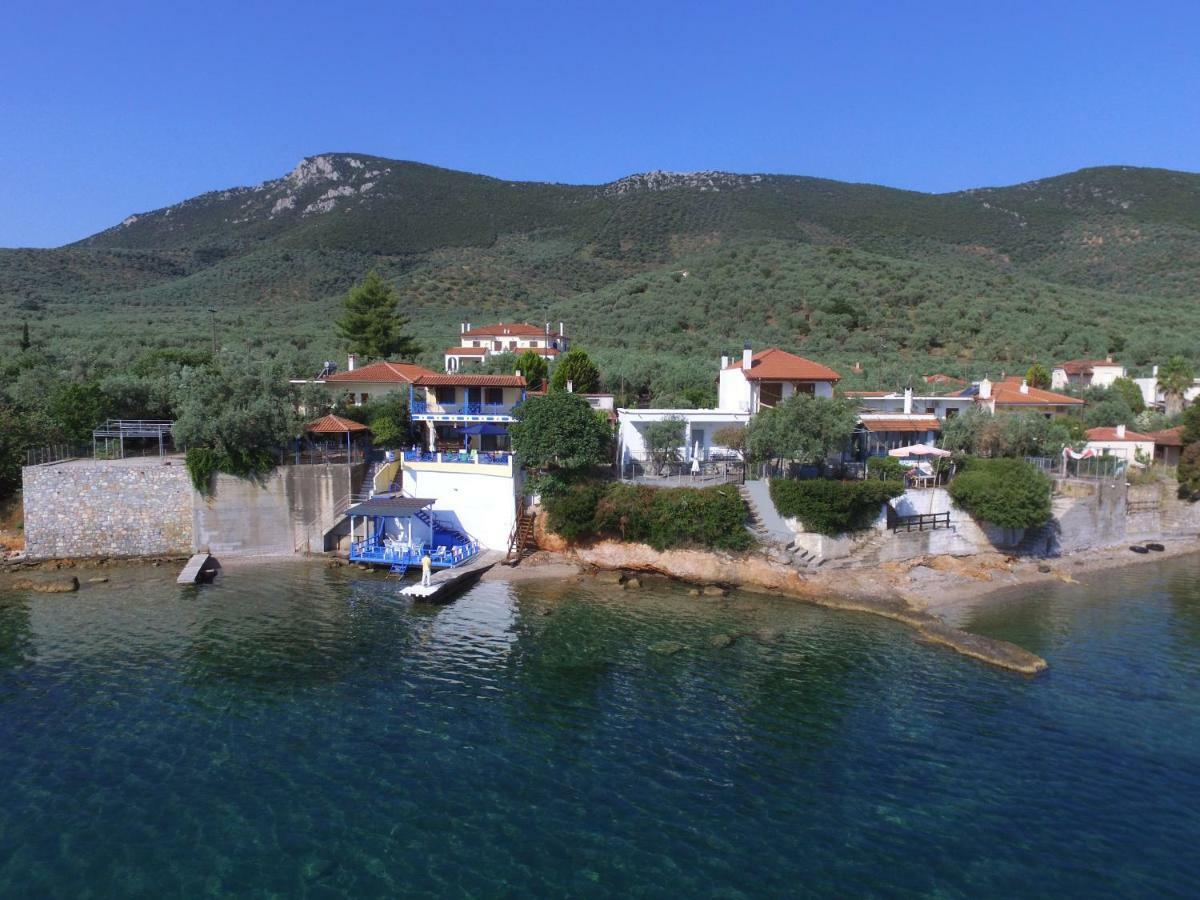 Vila Dimitris Constantinou Sourpi Exteriér fotografie